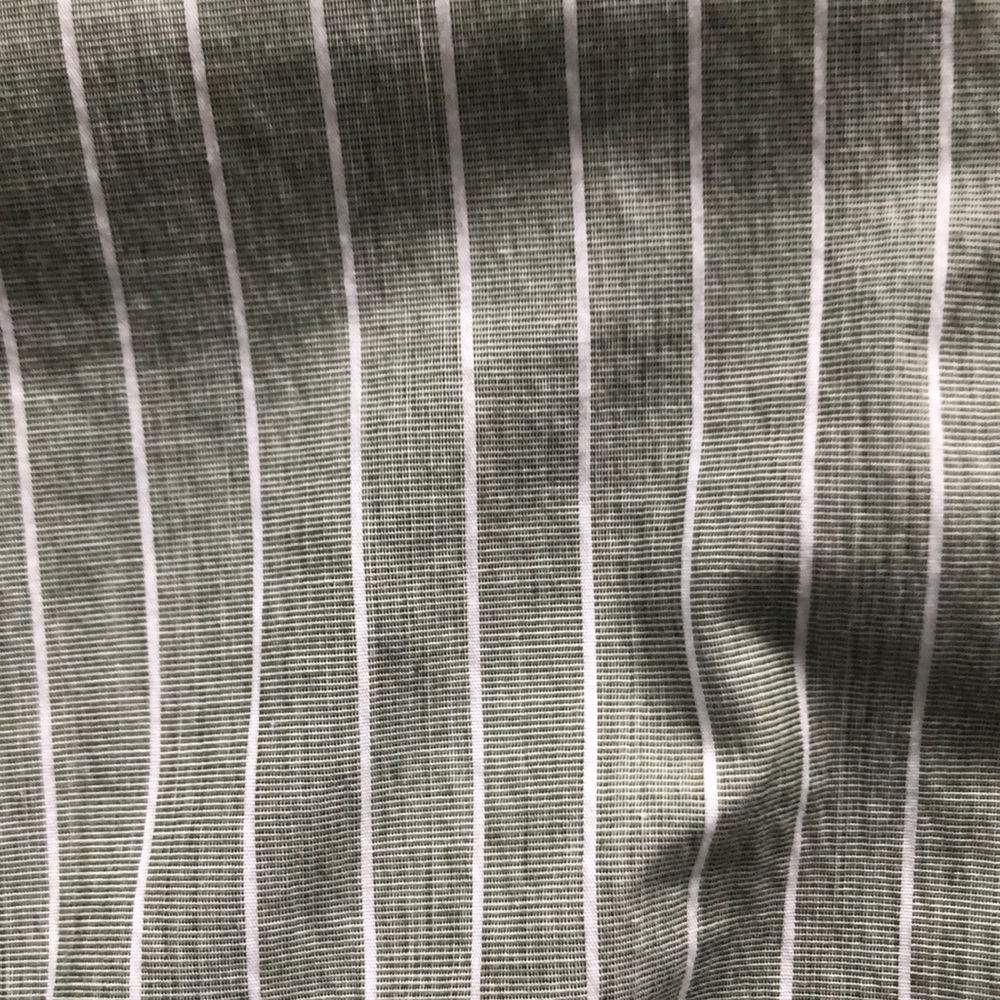 Abercrombie & Fitch button down Woman’s shirt - Picture 7 of 7